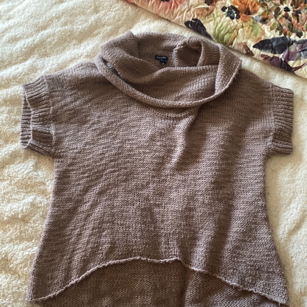 Splendid sweater